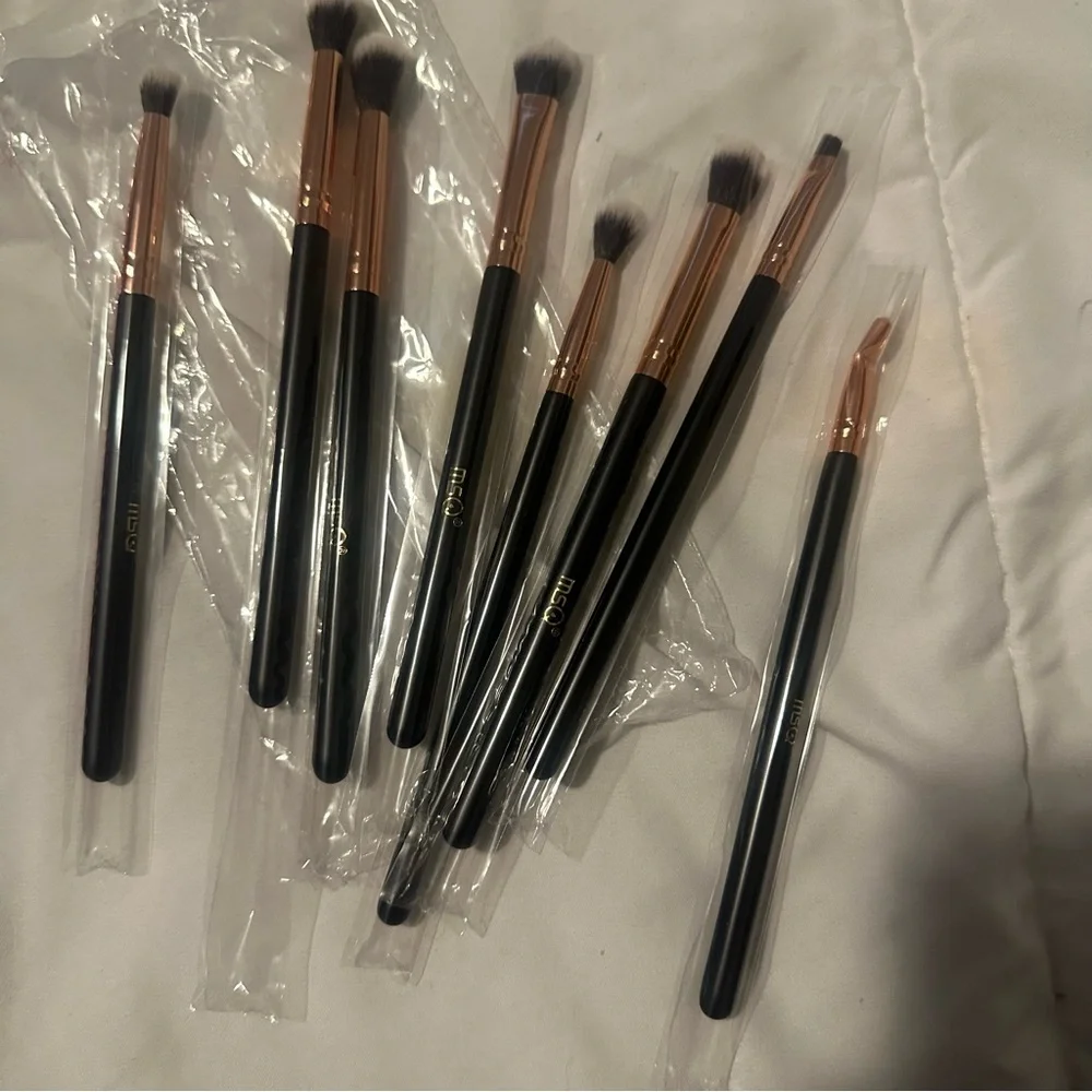 MSQ 8-Piece Eye Makeup Brush Set Black Rose Gold Blending & Detail Brushes
